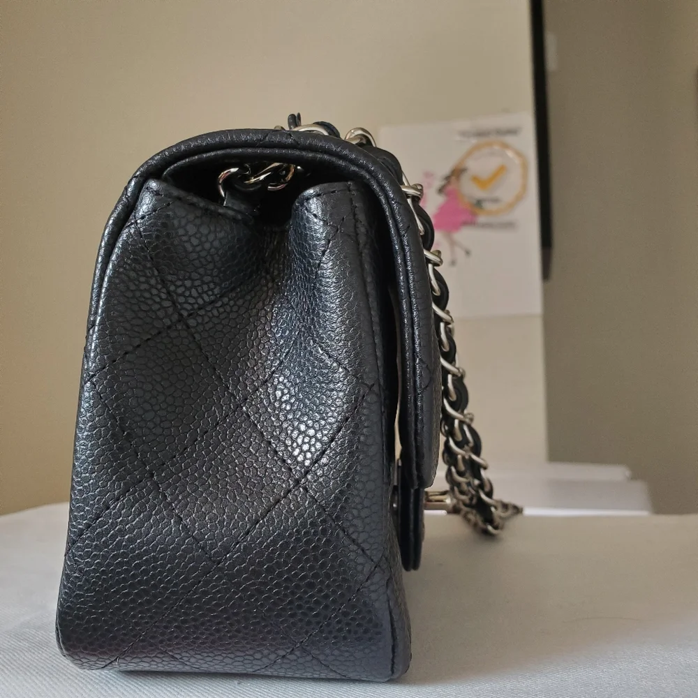 Chanel Black Quilted Leather Bag - Picture 9 of 15